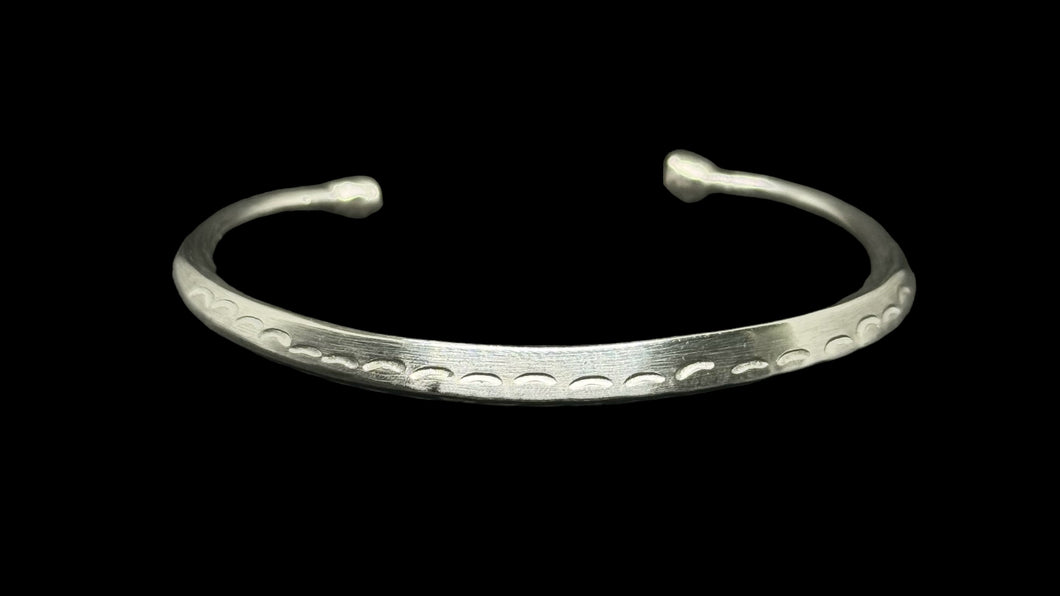 Bracelet - Wave Design